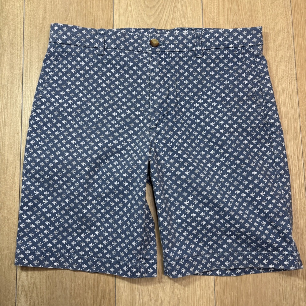 Vineyard Vines Mens 32 Blue White Fish Print Breaker Shorts Preppy Nautical AOP